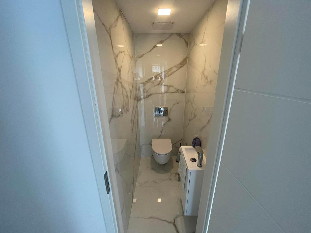Luxury Apartments In Balatonalmadi, Almadi Lux Apartman III - Pure Gold المظهر الخارجي الصورة